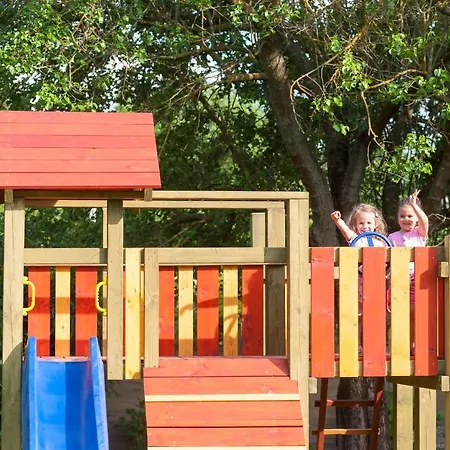 Kislaki Bormanufaktura Vendeghaza * Balatonboglár